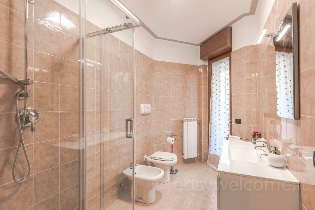 Easy Welcome Casa Rosada Apartment Nova Milanese Exterior photo